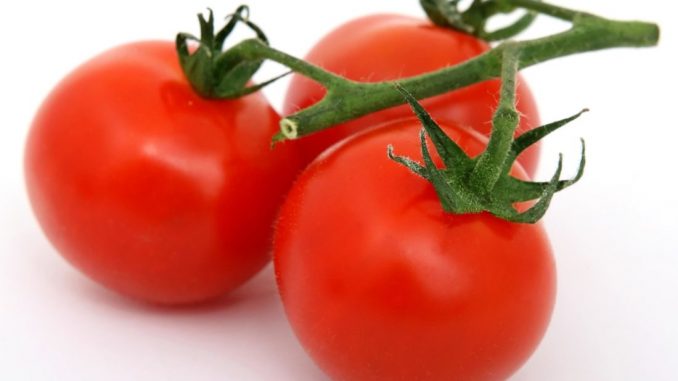 3 belles tomates